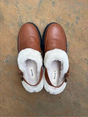 Madewell Cozy Faux-Fur Trim Brown Leather Clogs